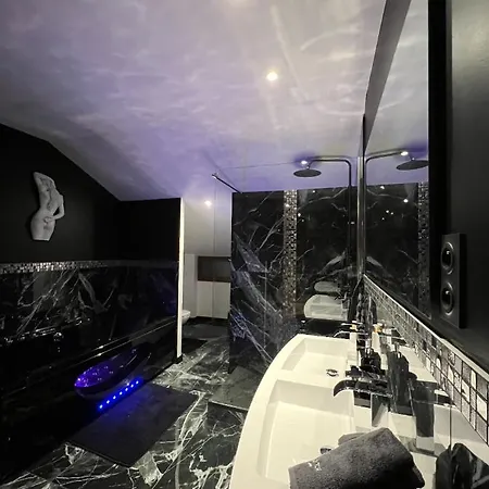 Parenthese - & Tentation Balneo Proche Orly-paris Appartement *